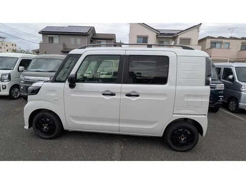 Suzuki Spacia Base