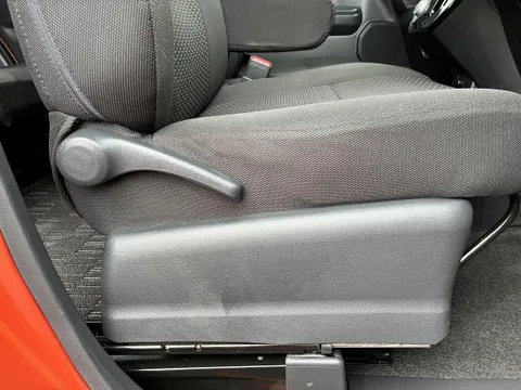 Toyota Pixis Mega