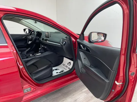 Mazda Mazda 3