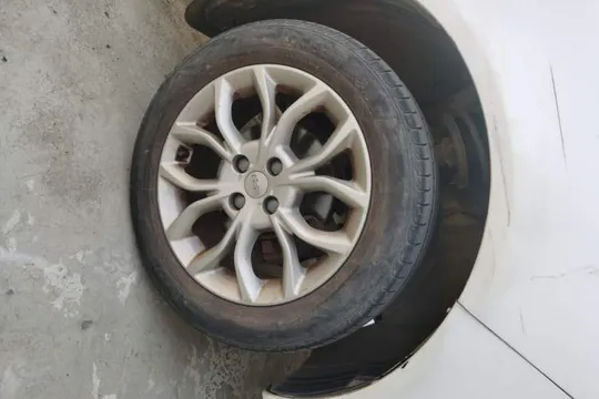 Geely Vision