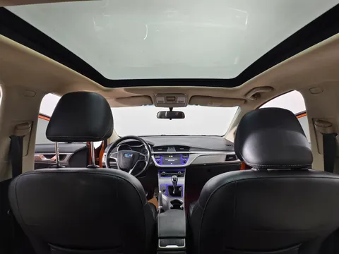 Geely Emgrand GS