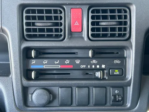 Nissan Clipper Truck