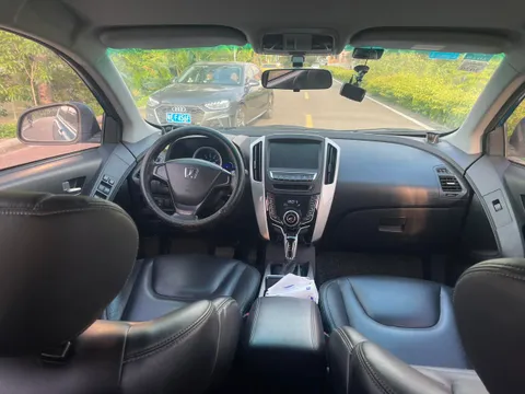Luxgen SUV