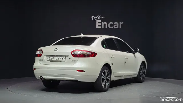 Renault SM3