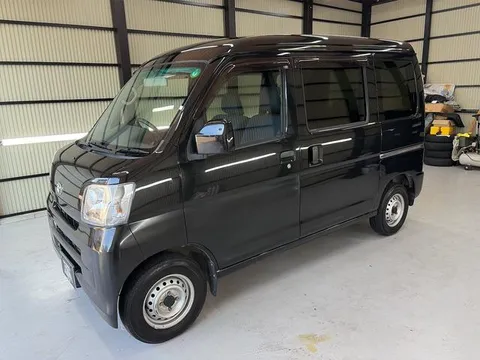 Toyota Pixis Van