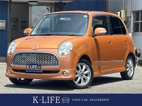 Daihatsu Mira Gino