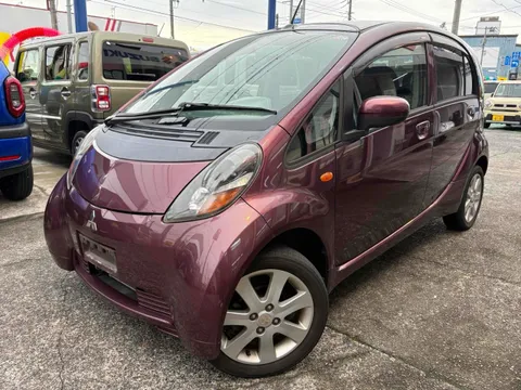 Mitsubishi I