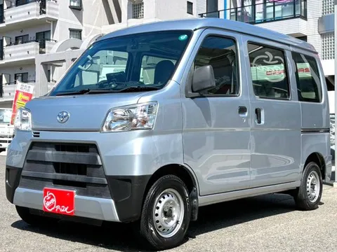 Toyota Pixis Van