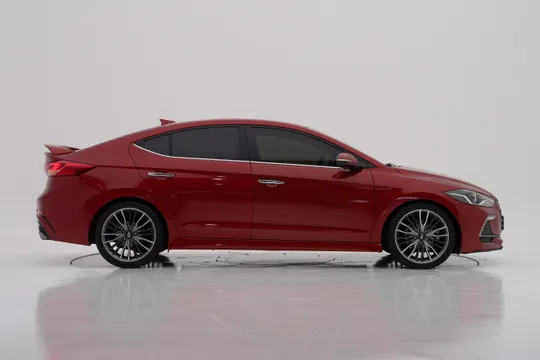 Hyundai Elantra (Avante)