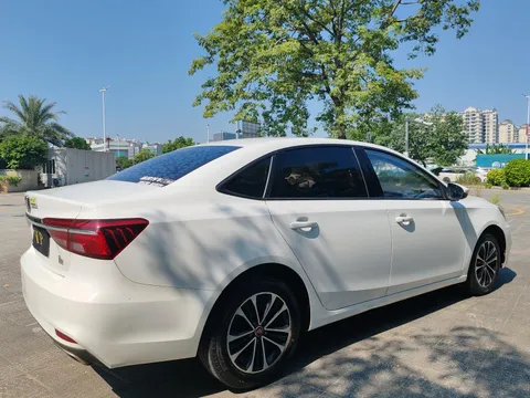 Roewe i6 Classic