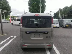 Suzuki Spacia Base