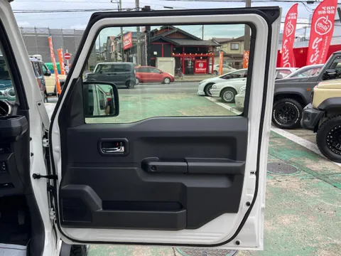 Suzuki Jimny Nomade