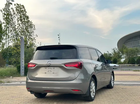 Buick GL6