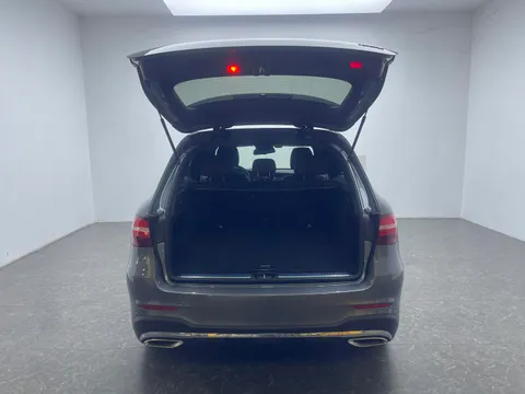 Mercedes-Benz Mercedes-Benz GLC