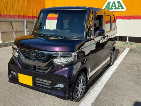 Honda N-BOX Custom
