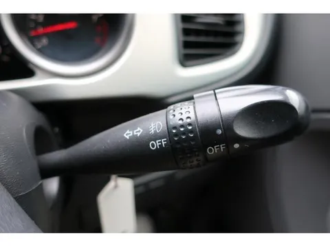 Subaru R2