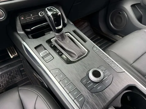 Wey VV5