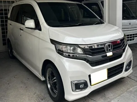 Honda N-WGN Custom