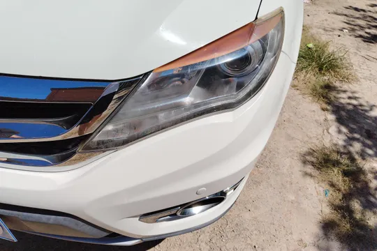 BYD S7