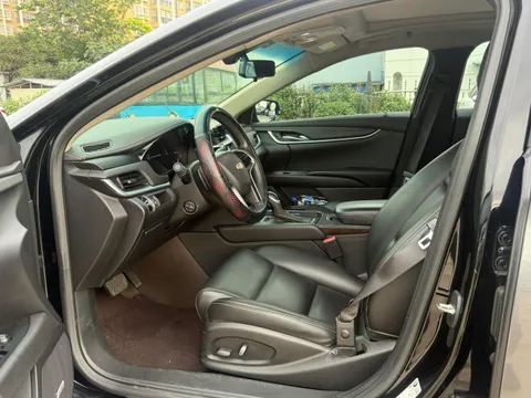 Cadillac XTS