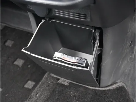 Mitsubishi eK X