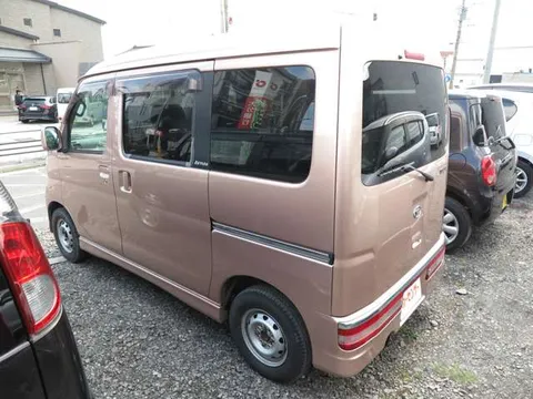 Daihatsu Atrai Wagon