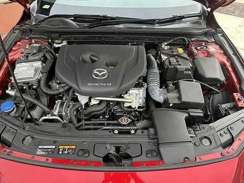 Mazda MAZDA3 Fastback
