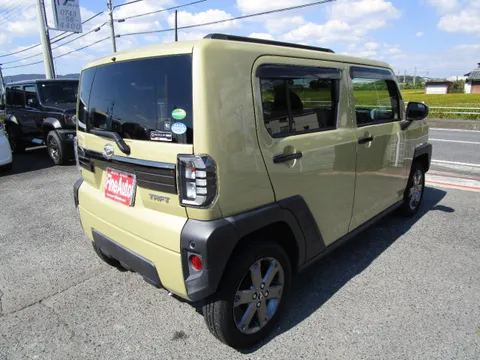 Daihatsu Taft