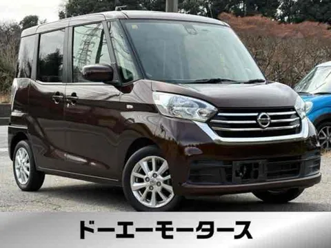 Nissan Dayz Roox