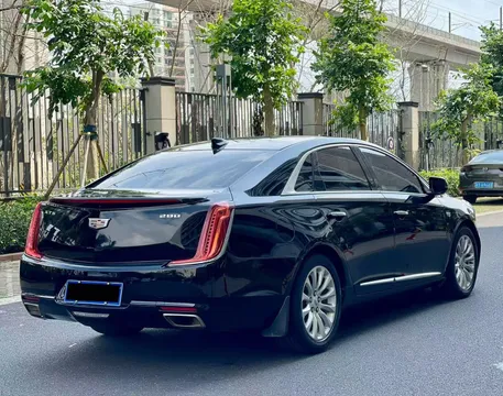 Cadillac XTS