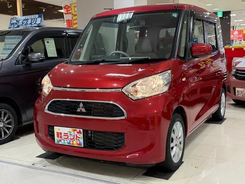 Mitsubishi eK Space