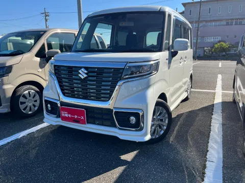 Suzuki Spacia Custom