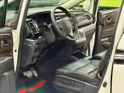 Honda Elysion