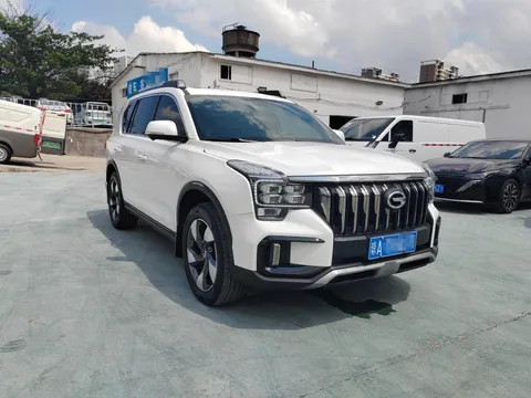 Gac GS8