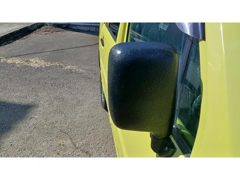 Daihatsu Naked