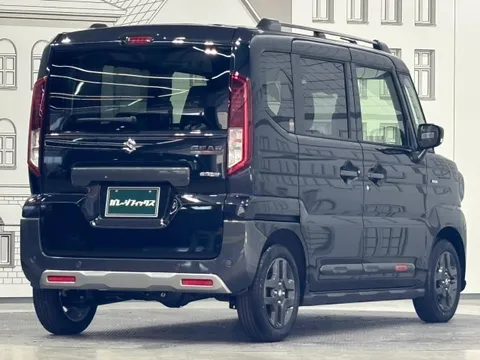 Suzuki Spacia Gear