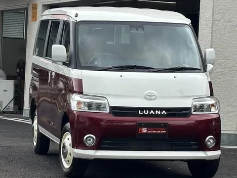 Toyota TownAce Van
