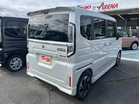 Suzuki Spacia Custom
