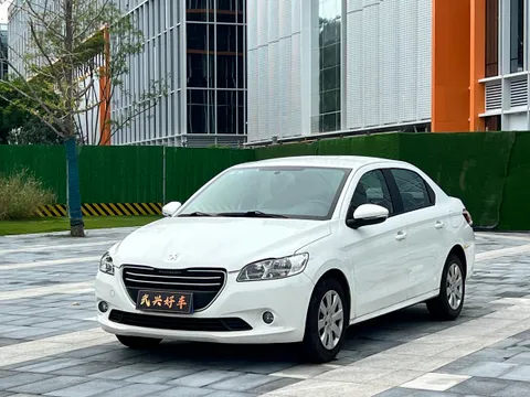 Peugeot 301