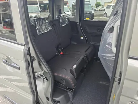 Suzuki Spacia Gear