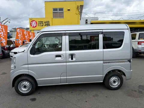 Nissan Clipper