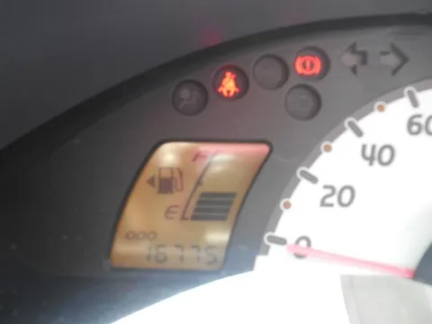 Nissan Otti