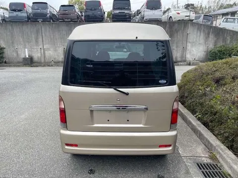 Daihatsu Atrai Wagon