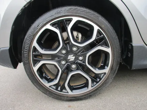 Suzuki Swift Sport