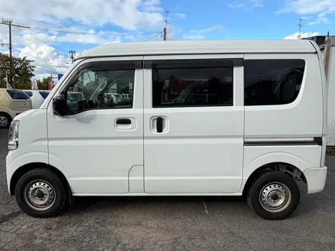 Nissan Clipper