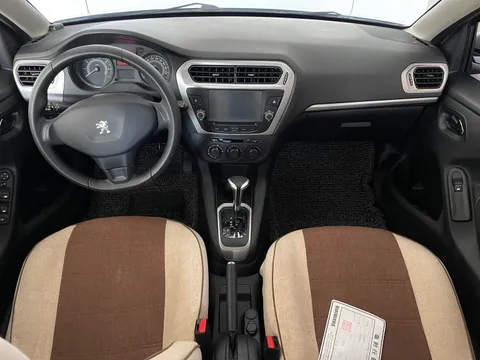 Peugeot 301