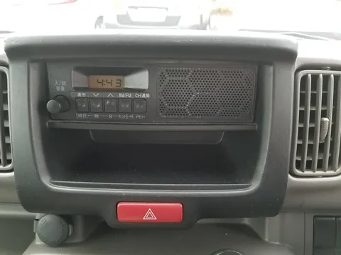 Mitsubishi Minicab Van