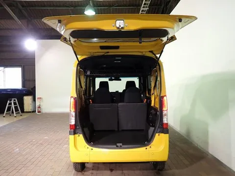 Honda N-VAN Plus Style