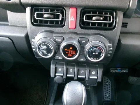 Suzuki Jimny Nomade