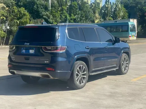 Jeep Grand Commander